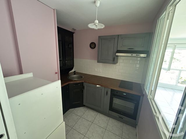 Appartement T1 bis &agrave; louer - 2 pi&egrave;ces - 38,10 m2 - La Rochelle - 17 - POITOU-CHARENTES