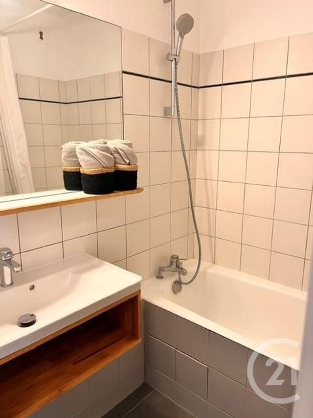 Appartement Studio &agrave; louer - 1 pi&egrave;ce - 26,02 m2 - La Rochelle - 17 - POITOU-CHARENTES