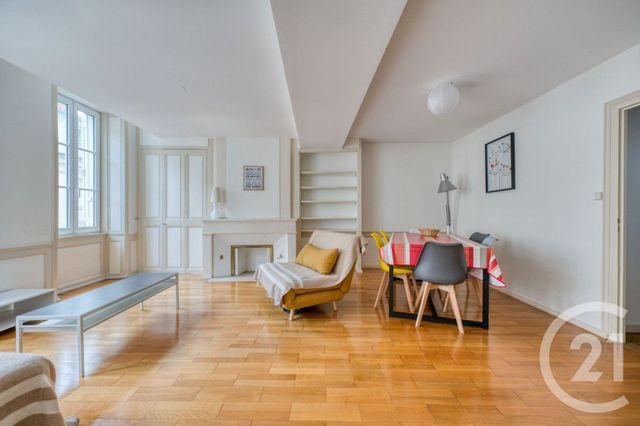 Appartement F2 &agrave; louer - 2 pi&egrave;ces - 58 m2 - La Rochelle - 17 - POITOU-CHARENTES