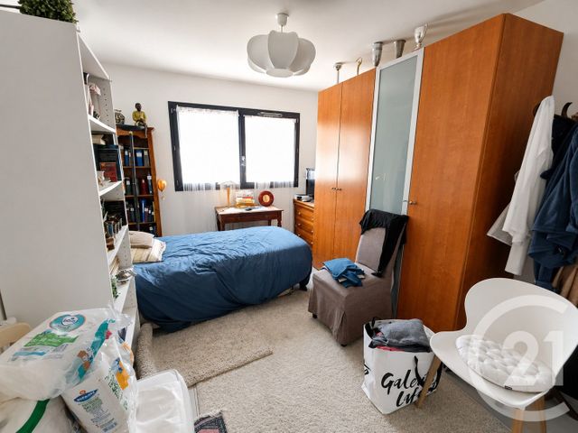 Appartement T4 &agrave; vendre - 4 pi&egrave;ces - 84,44 m2 - La Rochelle - 17 - POITOU-CHARENTES