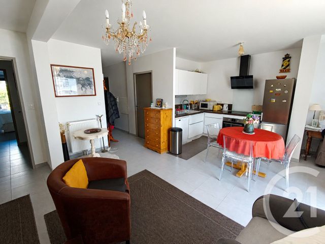 Appartement T4 &agrave; vendre - 4 pi&egrave;ces - 84,44 m2 - La Rochelle - 17 - POITOU-CHARENTES