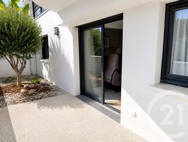 Appartement T4 &agrave; vendre - 4 pi&egrave;ces - 84,44 m2 - La Rochelle - 17 - POITOU-CHARENTES