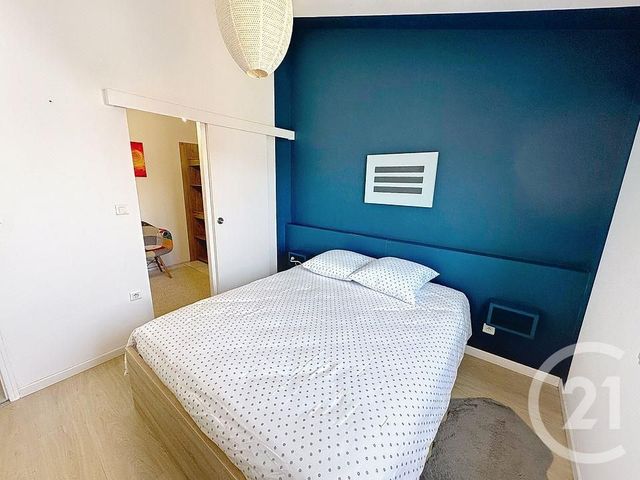 Maison &agrave; louer - 4 pi&egrave;ces - 115 m2 - St Xandre - 17 - POITOU-CHARENTES