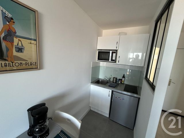 Appartement T1 &agrave; louer - 1 pi&egrave;ce - 22,79 m2 - Chatelaillon Plage - 17 - POITOU-CHARENTES