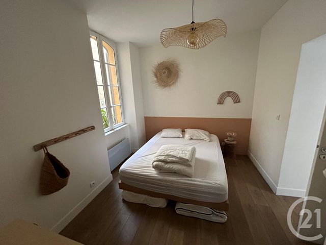 Appartement F2 &agrave; louer - 2 pi&egrave;ces - 46,75 m2 - La Rochelle - 17 - POITOU-CHARENTES