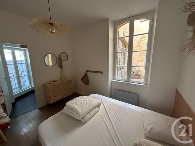 Appartement F2 &agrave; louer - 2 pi&egrave;ces - 46,75 m2 - La Rochelle - 17 - POITOU-CHARENTES