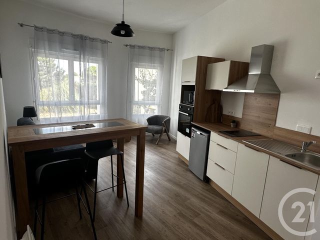 Appartement T1 &agrave; louer - 1 pi&egrave;ce - 25,54 m2 - Aytre - 17 - POITOU-CHARENTES
