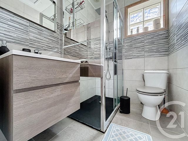Maison &agrave; louer - 1 pi&egrave;ce - 12,90 m2 - Rochefort - 17 - POITOU-CHARENTES