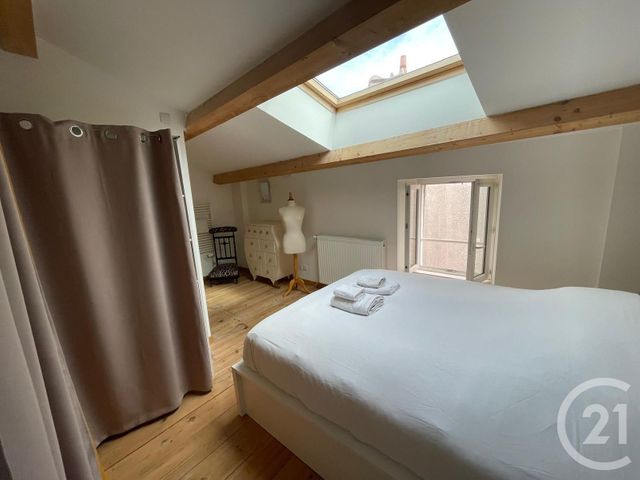 Maison &agrave; louer - 4 pi&egrave;ces - 16 m2 - La Rochelle - 17 - POITOU-CHARENTES