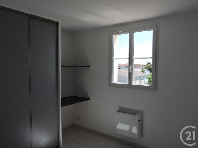 Maison &agrave; louer - 4 pi&egrave;ces - 105,84 m2 - Andilly - 17 - POITOU-CHARENTES