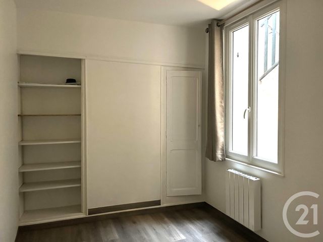 Appartement T4 &agrave; louer - 4 pi&egrave;ces - 63,56 m2 - La Rochelle - 17 - POITOU-CHARENTES