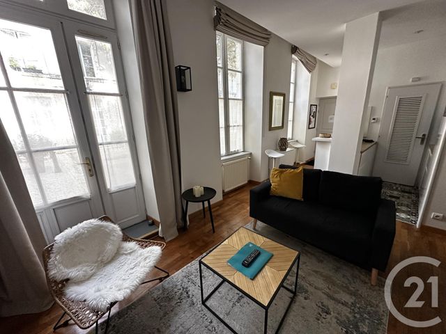 Appartement T1 bis &agrave; louer - 2 pi&egrave;ces - 33,35 m2 - La Rochelle - 17 - POITOU-CHARENTES