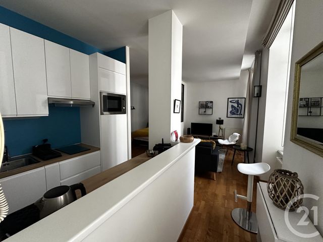 Appartement T1 bis &agrave; louer - 2 pi&egrave;ces - 33,35 m2 - La Rochelle - 17 - POITOU-CHARENTES