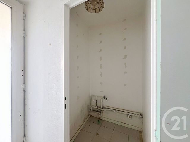 Appartement F1 bis &agrave; vendre - 2 pi&egrave;ces - 42 m2 - La Rochelle - 17 - POITOU-CHARENTES