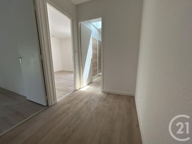 Maison &agrave; louer - 3 pi&egrave;ces - 91,38 m2 - St Sauveur D Aunis - 17 - POITOU-CHARENTES