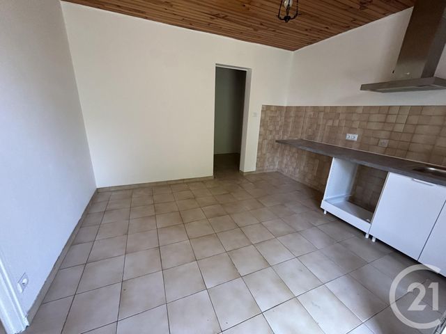 Maison &agrave; louer - 3 pi&egrave;ces - 91,38 m2 - St Sauveur D Aunis - 17 - POITOU-CHARENTES