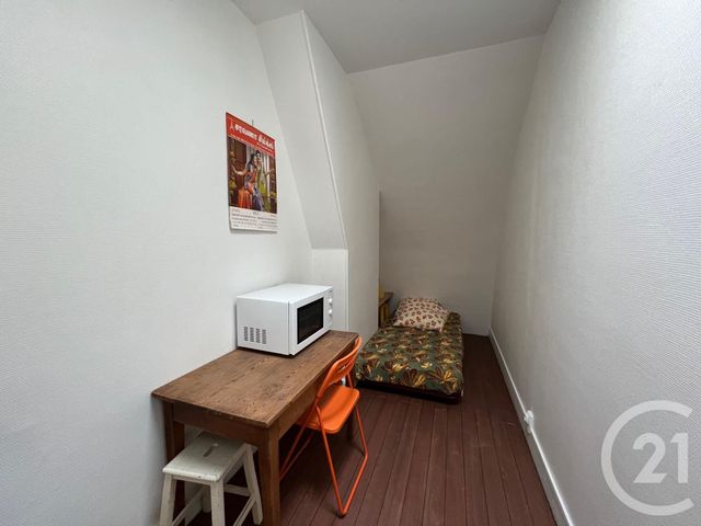 Chambre à vendre - 1 pièce - 6,90 m2 - Paris - 75009 - ILE-DE-FRANCE
