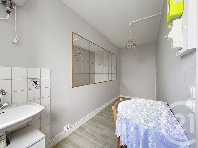 Chambre &agrave; vendre - 1 pi&egrave;ce - 8,05 m2 - Paris - 75008 - ILE-DE-FRANCE