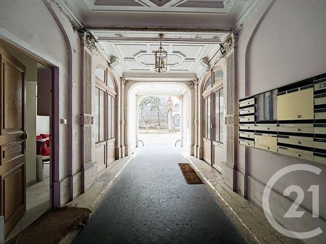 Appartement F2 &agrave; vendre - 2 pi&egrave;ces - 38,90 m2 - Paris - 75009 - ILE-DE-FRANCE