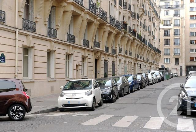 Parking à vendre - 12 m2 - Paris - 75016 - ILE-DE-FRANCE