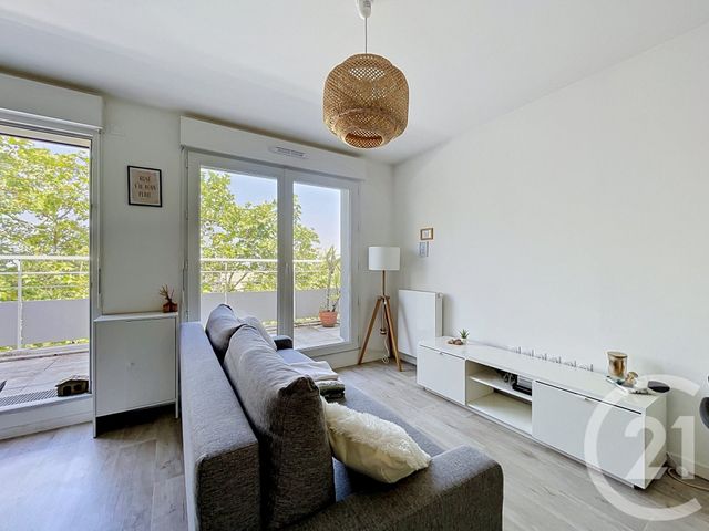 Appartement F2 &agrave; louer - 2 pi&egrave;ces - 45,80 m2 - Sartrouville - 78 - ILE-DE-FRANCE