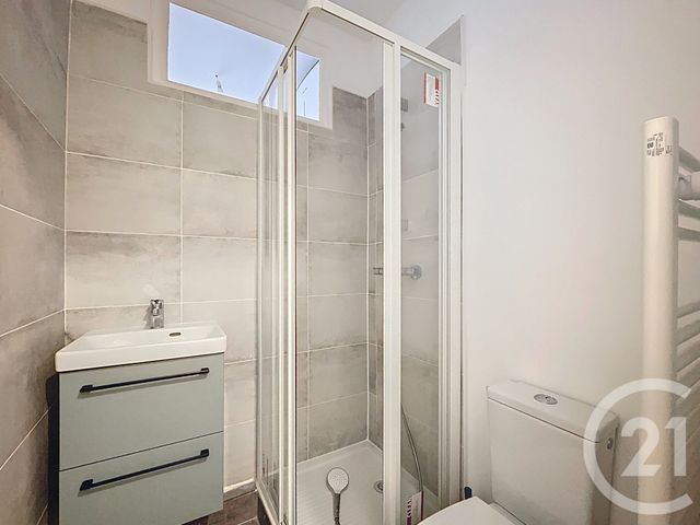 Appartement F2 à louer - 2 pièces - 32,10 m2 - Paris - 75020 - ILE-DE-FRANCE