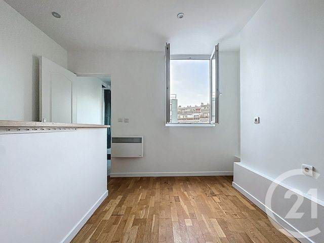 Appartement F1 &agrave; louer - 1 pi&egrave;ce - 30,57 m2 - Paris - 75009 - ILE-DE-FRANCE