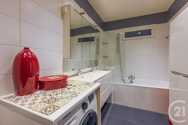 Appartement F2 &agrave; vendre - 3 pi&egrave;ces - 69,50 m2 - Paris - 75008 - ILE-DE-FRANCE