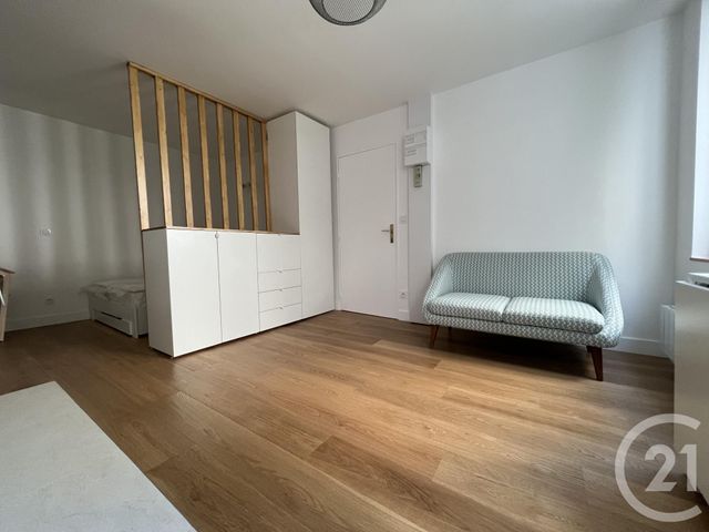 Appartement F1 &agrave; louer - 1 pi&egrave;ce - 25,57 m2 - Paris - 75009 - ILE-DE-FRANCE