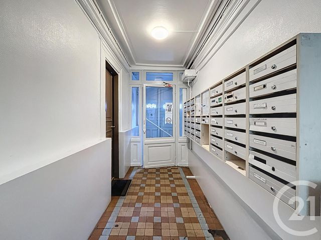 Appartement Studio &agrave; vendre - 1 pi&egrave;ce - 21,23 m2 - Paris - 75018 - ILE-DE-FRANCE