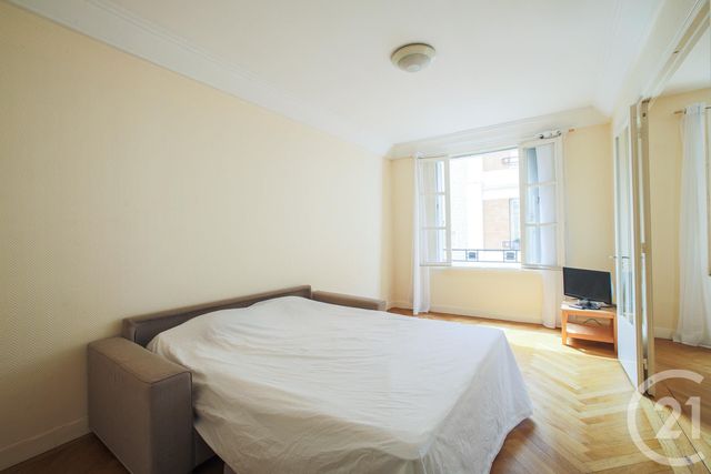 Appartement F3 &agrave; louer - 3 pi&egrave;ces - 62,86 m2 - Paris - 75009 - ILE-DE-FRANCE
