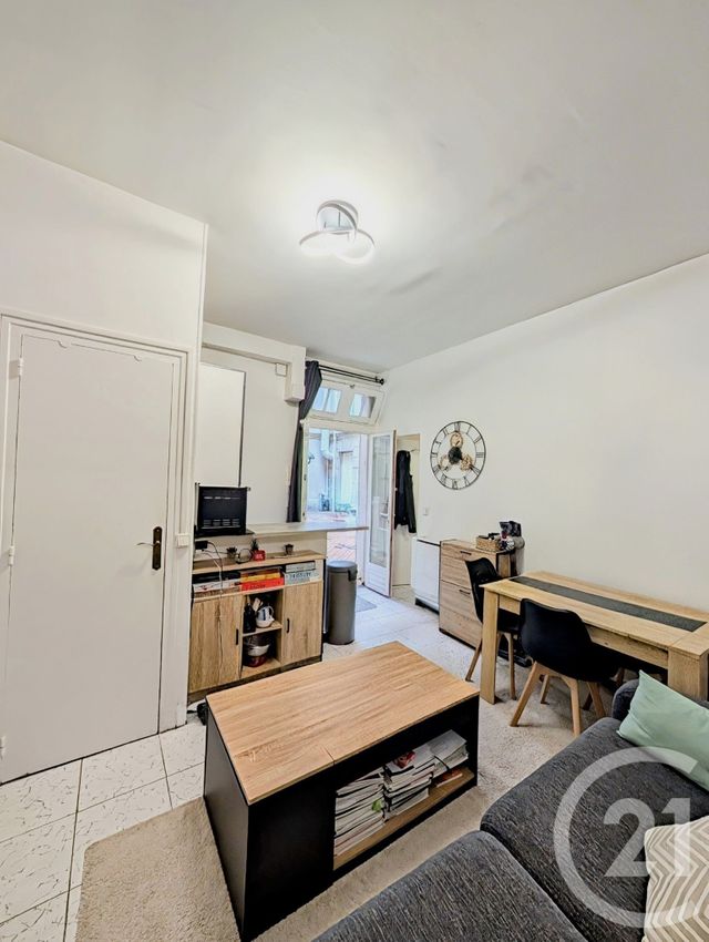 Appartement F2 &agrave; vendre - 2 pi&egrave;ces - 27,60 m2 - Paris - 75008 - ILE-DE-FRANCE