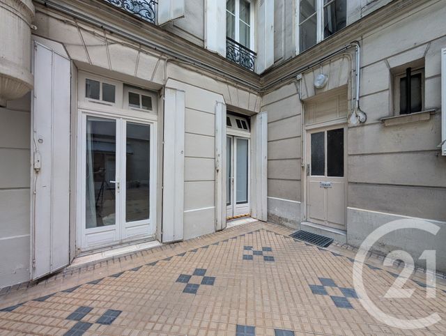 Appartement F2 &agrave; vendre - 2 pi&egrave;ces - 27,60 m2 - Paris - 75008 - ILE-DE-FRANCE