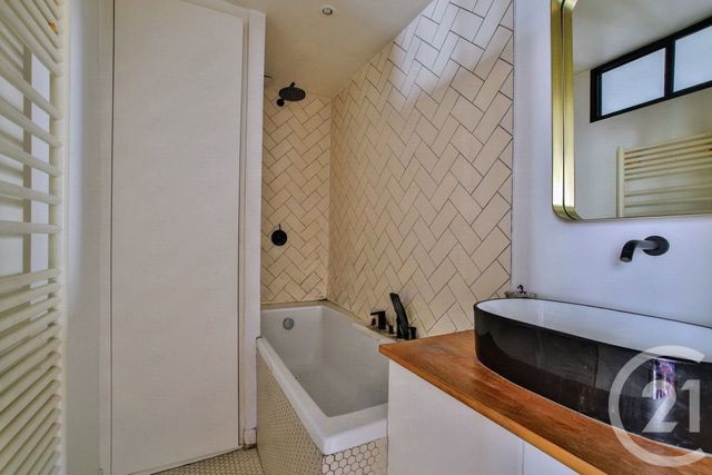 Appartement F5 &agrave; vendre - 5 pi&egrave;ces - 103,06 m2 - Paris - 75009 - ILE-DE-FRANCE