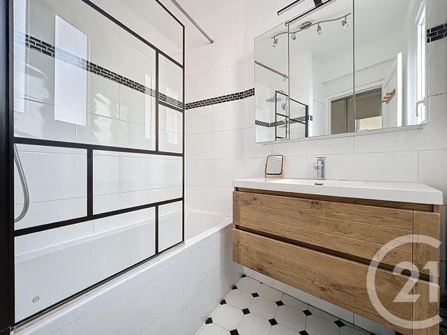 Appartement F1 &agrave; louer - 1 pi&egrave;ce - 35,20 m2 - Paris - 75009 - ILE-DE-FRANCE