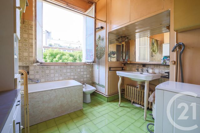 Appartement F5 &agrave; vendre - 5 pi&egrave;ces - 119,18 m2 - Paris - 75009 - ILE-DE-FRANCE