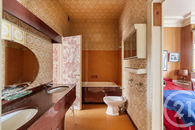 Appartement F6 &agrave; vendre - 6 pi&egrave;ces - 145,01 m2 - Paris - 75017 - ILE-DE-FRANCE