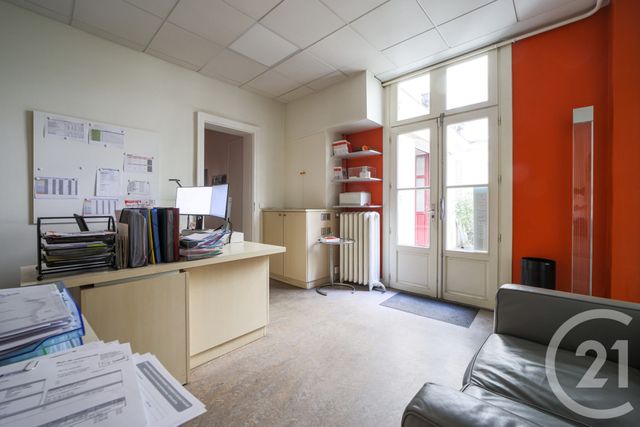 Appartement F5 &agrave; vendre - 5 pi&egrave;ces - 128,38 m2 - Paris - 75009 - ILE-DE-FRANCE