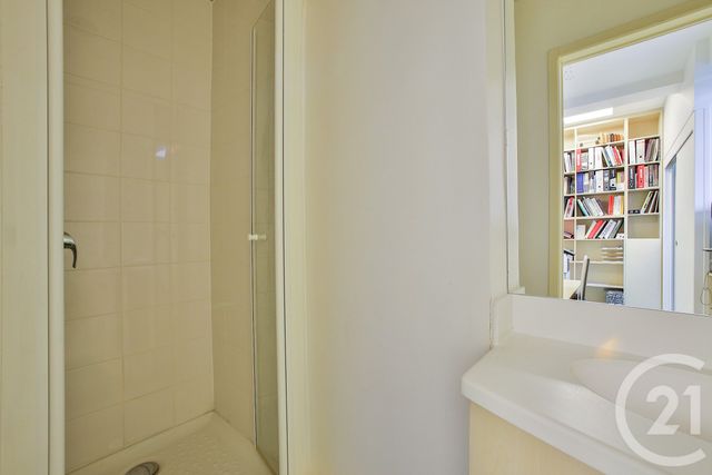 Appartement F2 &agrave; vendre - 2 pi&egrave;ces - 31,72 m2 - Paris - 75009 - ILE-DE-FRANCE