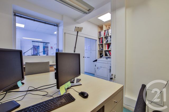 Appartement F2 &agrave; vendre - 2 pi&egrave;ces - 31,72 m2 - Paris - 75009 - ILE-DE-FRANCE