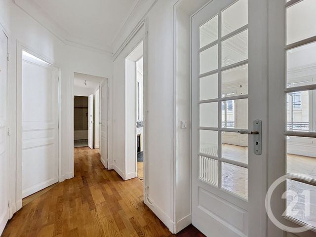 Appartement F4 &agrave; louer - 4 pi&egrave;ces - 90,78 m2 - Paris - 75009 - ILE-DE-FRANCE