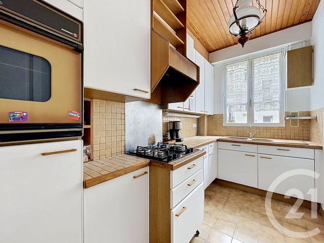 Appartement F4 &agrave; louer - 4 pi&egrave;ces - 90,78 m2 - Paris - 75009 - ILE-DE-FRANCE