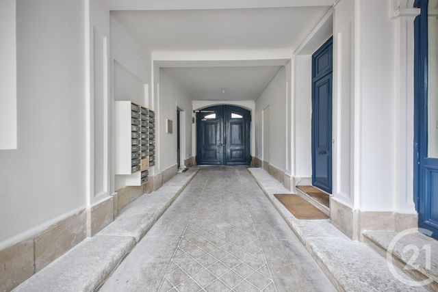 Appartement F2 &agrave; louer - 2 pi&egrave;ces - 59,16 m2 - Paris - 75009 - ILE-DE-FRANCE