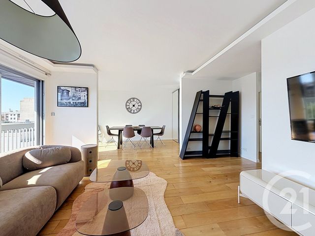 Appartement F4 &agrave; louer - 4 pi&egrave;ces - 84,18 m2 - Paris - 75015 - ILE-DE-FRANCE