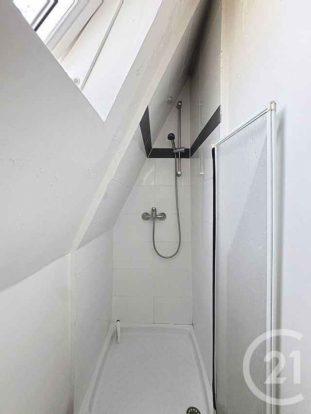 Appartement Chambre &agrave; vendre - 1 pi&egrave;ce - 16,01 m2 - Paris - 75009 - ILE-DE-FRANCE