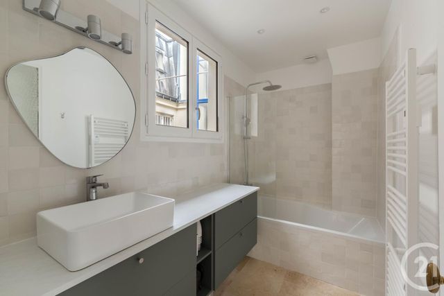 Appartement F3 &agrave; vendre - 3 pi&egrave;ces - 63,86 m2 - Paris - 75008 - ILE-DE-FRANCE