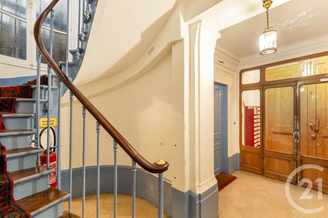 Appartement F3 &agrave; vendre - 3 pi&egrave;ces - 63,86 m2 - Paris - 75008 - ILE-DE-FRANCE