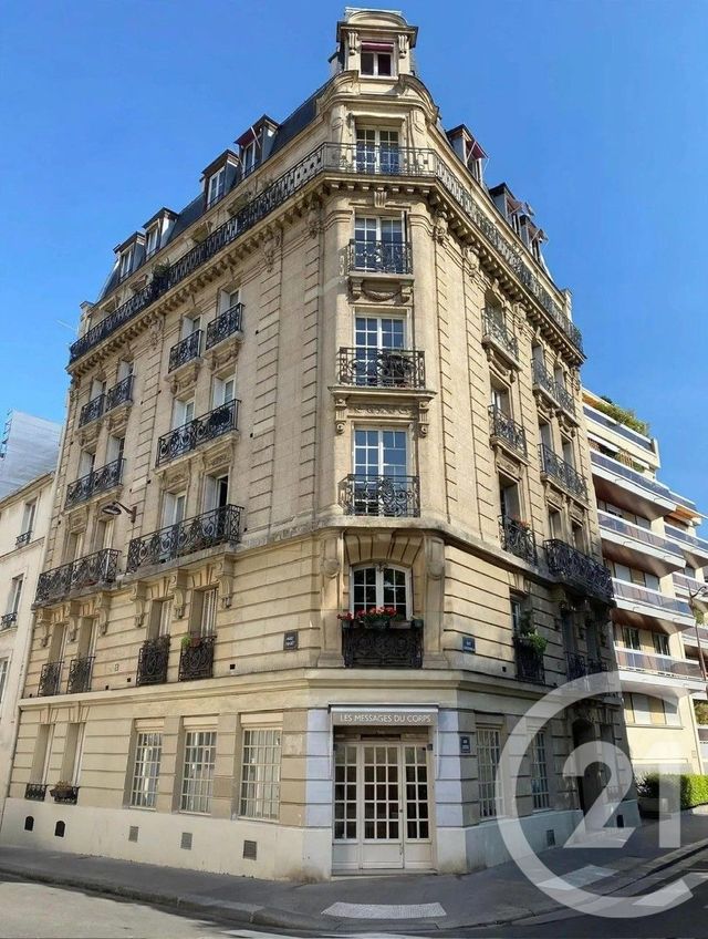 Appartement F5 &agrave; vendre - 5 pi&egrave;ces - 93,15 m2 - Paris - 75018 - ILE-DE-FRANCE