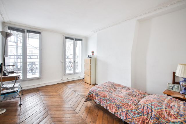 Appartement F3 à vendre - 3 pièces - 47,95 m2 - Paris - 75018 - ILE-DE-FRANCE