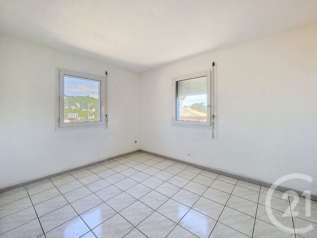 Appartement T3 &agrave; vendre - 3 pi&egrave;ces - 73,33 m2 - Agde - 34 - LANGUEDOC-ROUSSILLON